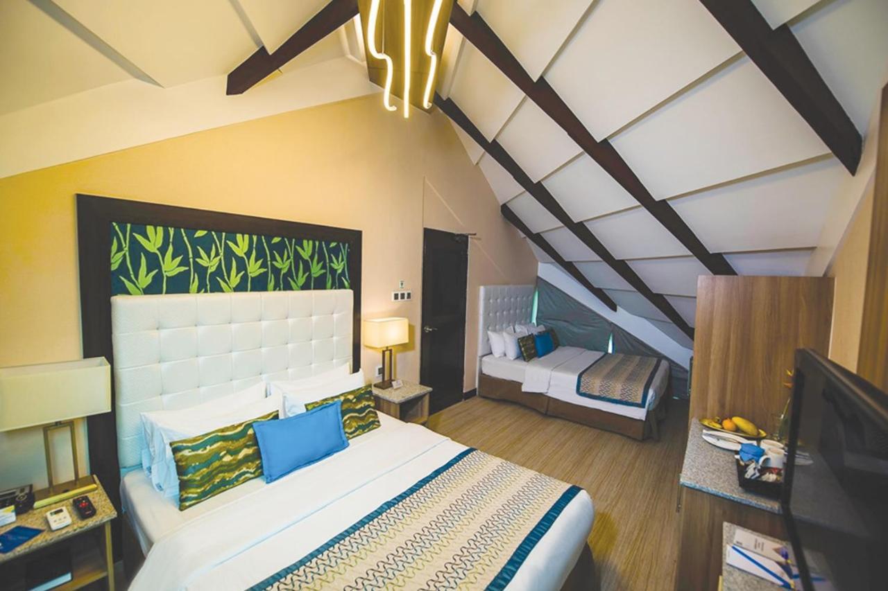 Acuatico Beach Resort & Hotel Inc. San Juan  Eksteriør billede